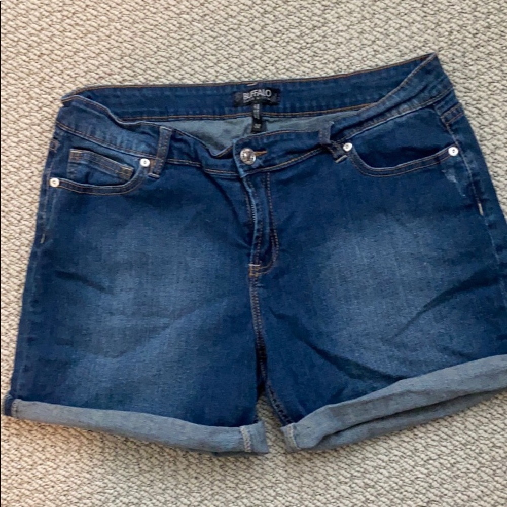 Buffalo David Bitton Jean shorts size 32
